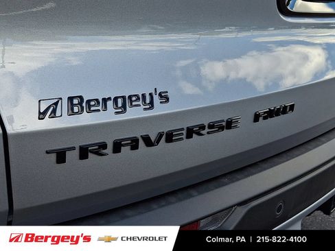 New 2026 Chevrolet Traverse Z71 w/ Enhanced Driving Package AWD/4WD image 17