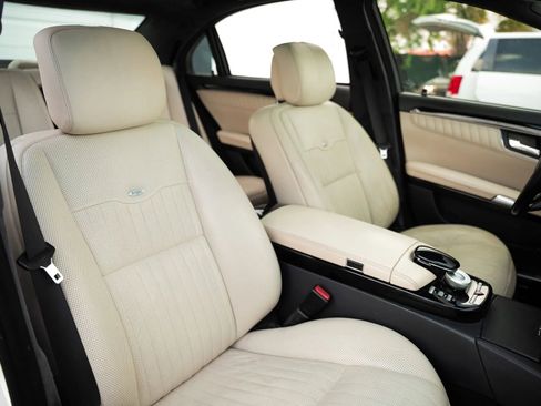 Used 2007 Mercedes-Benz S 600 image 17