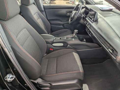 Certified 2025 Honda HR-V Sport image 18