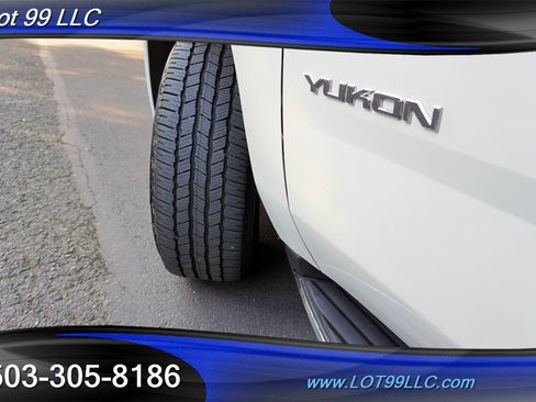 Used 2016 GMC Yukon SLT w/ Open Road Package AWD/4WD image 24