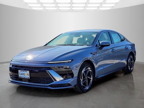 New 2026 Hyundai Sonata SEL image 3