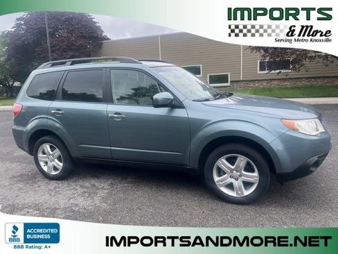 Used 2010 Subaru Forester 2.5X Premium AWD/4WD image 1