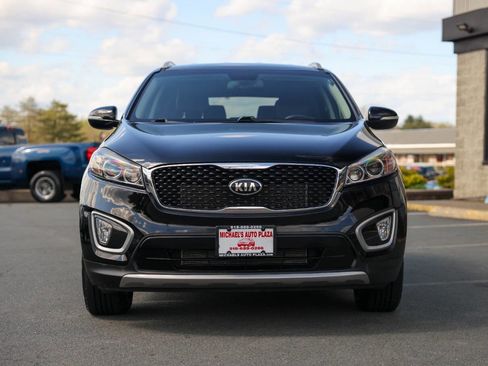 Used 2017 Kia Sorento EX AWD/4WD image 8