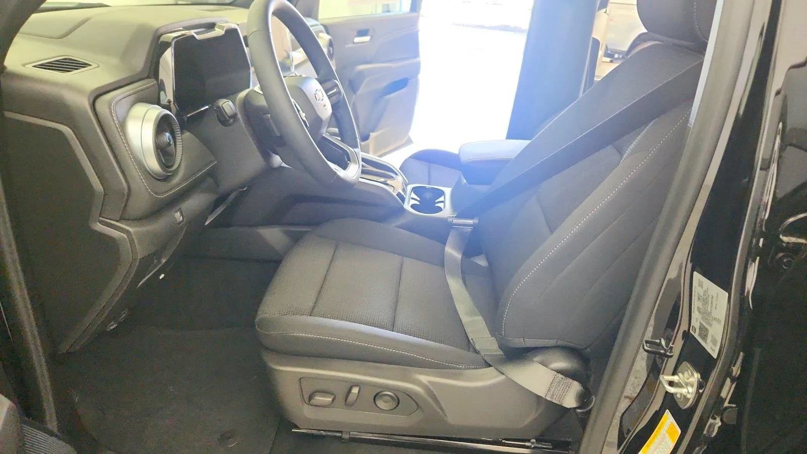 New 2026 Chevrolet Colorado LT w/ Advanced Trailering Package AWD/4WD image 15