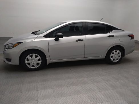 Used 2025 Nissan Versa S w/ Trunk Package FWD image 2