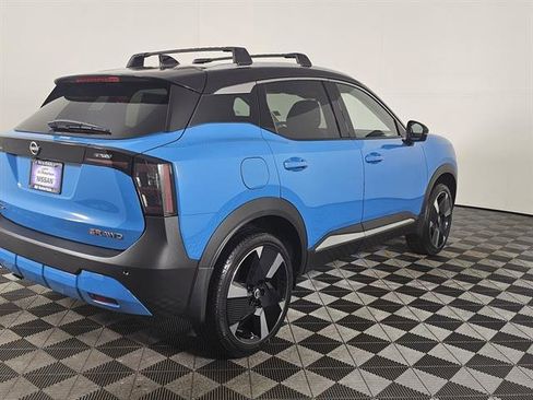 New 2026 Nissan Kicks SR w/ SR Premium Package image 4