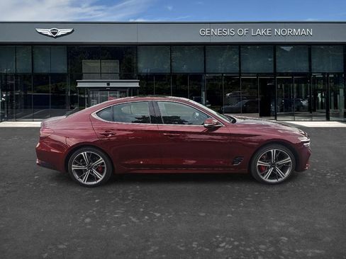 Used 2025 Genesis G70 2.5T w/ Sport Prestige Package AWD/4WD image 4