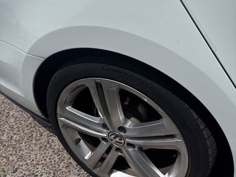 Used 2017 Volkswagen Jetta GLI image 11