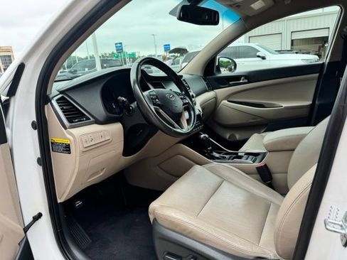 Used 2018 Hyundai Tucson SEL Plus FWD image 31