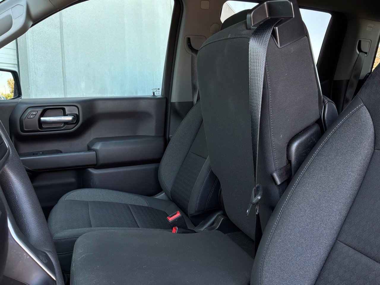 Used 2022 Chevrolet Silverado 1500 Custom w/ Safety Confidence Package RWD image 12