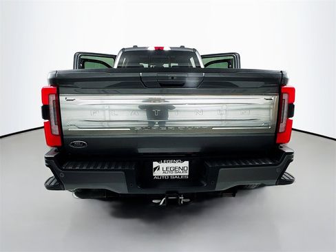 Used 2026 Ford F450 Platinum w/ Platinum Plus Package image 40