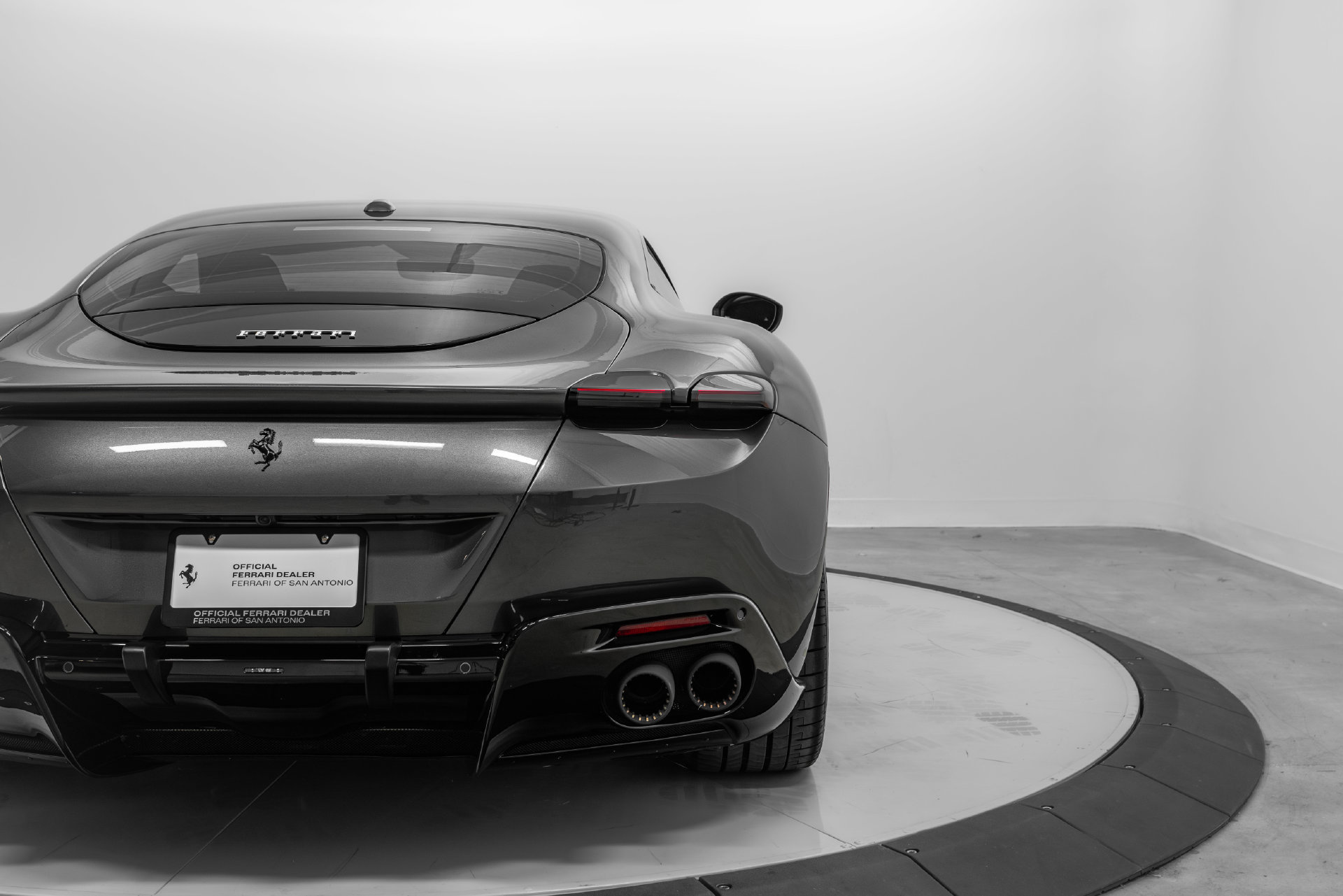 Certified 2023 Ferrari Roma RWD image 39