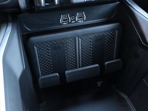 Used 2026 RAM 3500 Big Horn AWD/4WD image 31