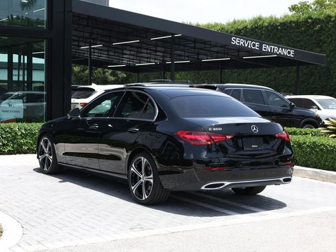 Used 2025 Mercedes-Benz C 300 Sedan image 5