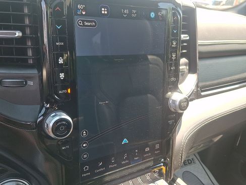 Used 2022 RAM 1500 Limited w/ Body Color Bumper Group AWD/4WD image 18