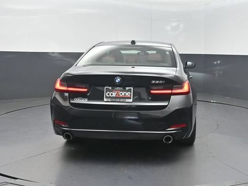 Used 2023 BMW 330i Sedan w/ Premium Package RWD image 25