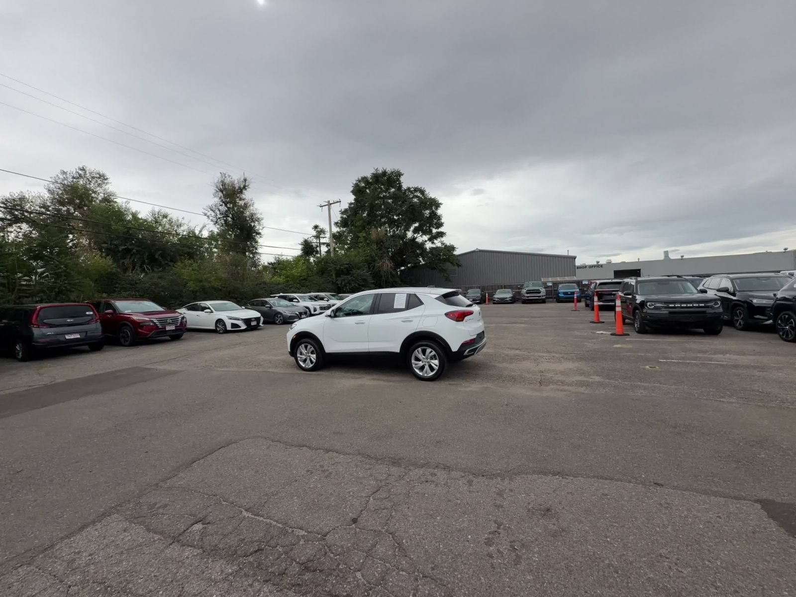 Used 2026 Buick Encore GX Preferred AWD/4WD image 12