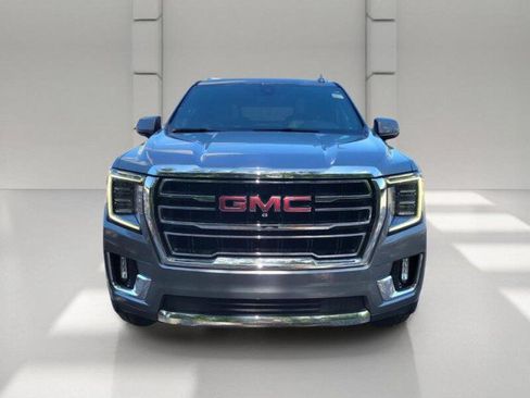 Used 2022 GMC Yukon XL SLT w/ SLT Premium Package RWD image 2