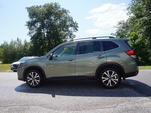 Used 2021 Subaru Forester Limited AWD/4WD image 8