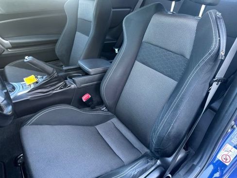Used 2020 Toyota 86 RWD image 12