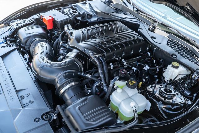 Used 2024 Ford Mustang GT Premium RWD image 31