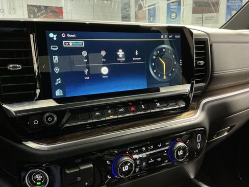 New 2026 Chevrolet Silverado 1500 RST w/ Redline Edition AWD/4WD image 19