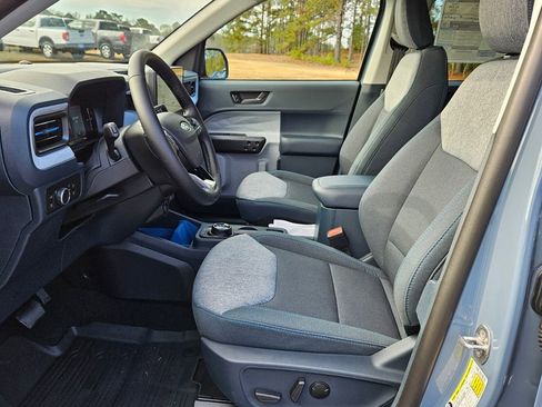 New 2025 Ford Maverick XLT w/ XLT Luxury Package image 5