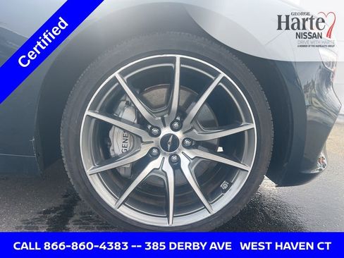 Used 2024 Genesis G70 2.5T image 23