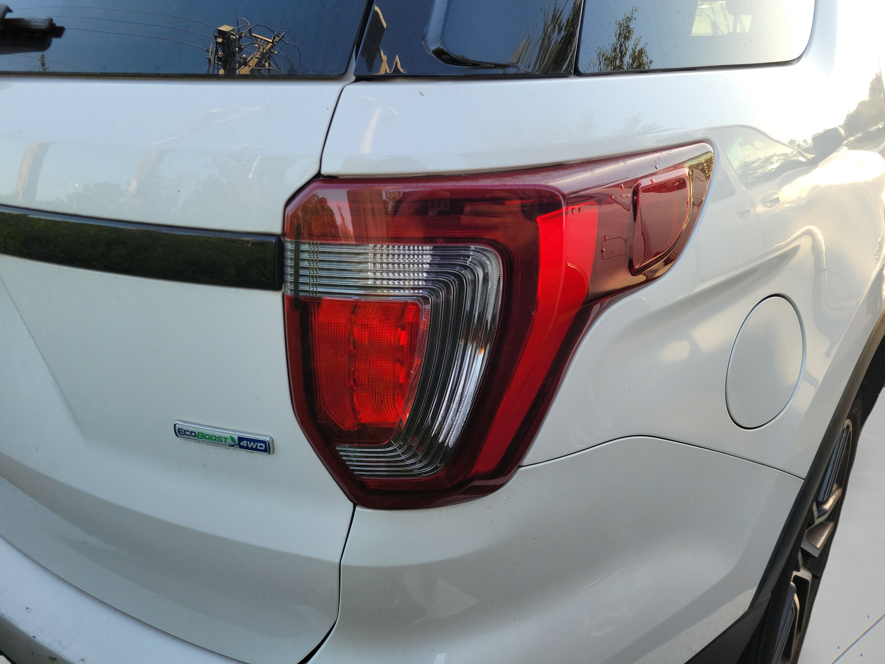 Used 2016 Ford Explorer Sport w/ Equipment Group 401A AWD/4WD image 21