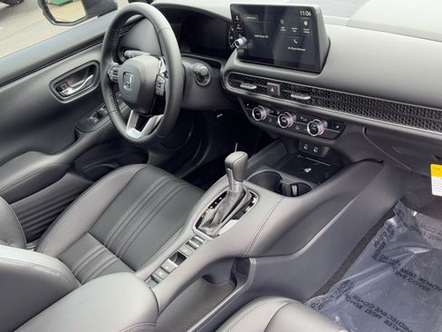 New 2026 Honda HR-V EX-L image 11