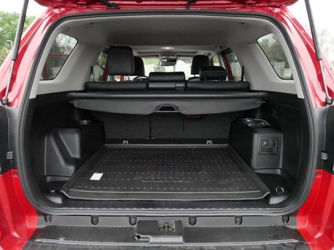 Certified 2021 Toyota 4Runner Limited AWD/4WD image 18