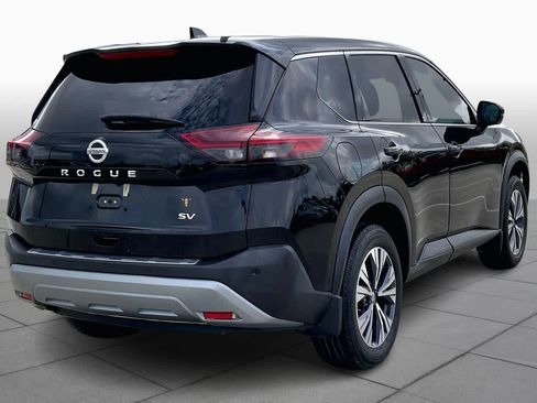 Used 2021 Nissan Rogue SV image 13