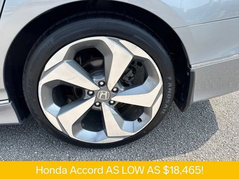 Used 2018 Honda Accord Touring image 29