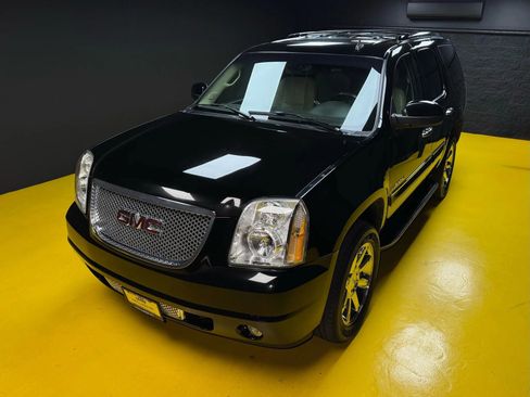 Used 2007 GMC Yukon Denali image 52