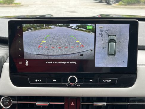 Used 2025 Mitsubishi Outlander SE FWD image 5