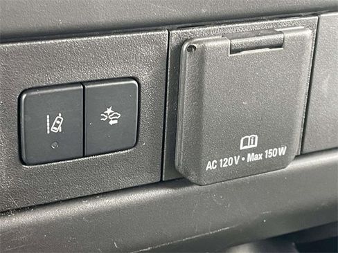 Used 2021 Chevrolet Express 2500 w/ Driver Convenience Package image 20