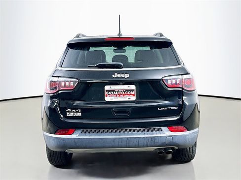 Used 2018 Jeep Compass Limited image 6