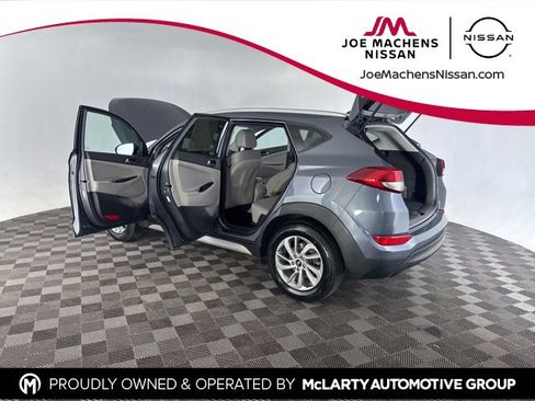 Used 2018 Hyundai Tucson SEL image 16