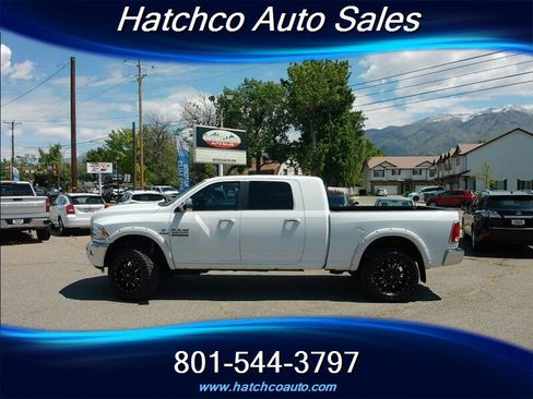 Used 2014 RAM 2500 Laramie w/ Convenience Group AWD/4WD image 2