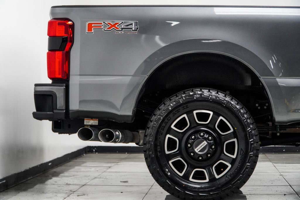 Used 2024 Ford F350 Platinum AWD/4WD image 10