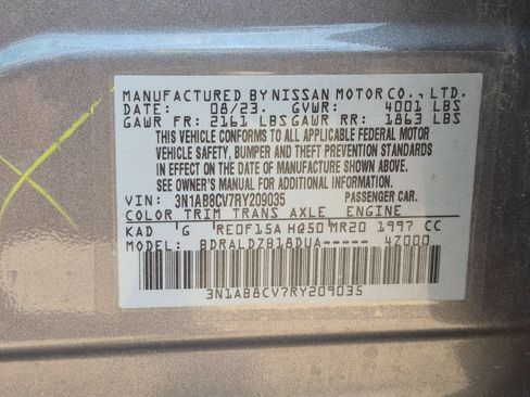 Used 2024 Nissan Sentra SV FWD image 30