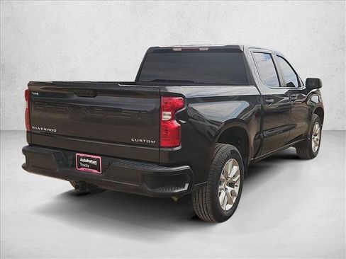 Used 2023 Chevrolet Silverado 1500 Custom RWD image 5