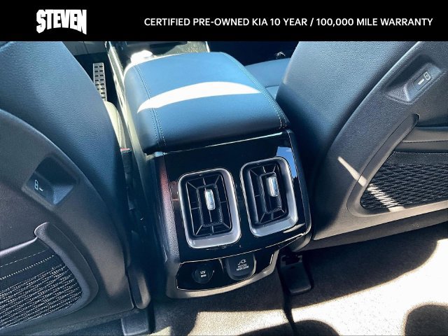 Certified 2026 Kia Sorento SX Prestige AWD/4WD image 11
