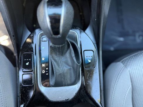 Used 2015 Hyundai Santa Fe Sport w/ Option Group 02 image 18