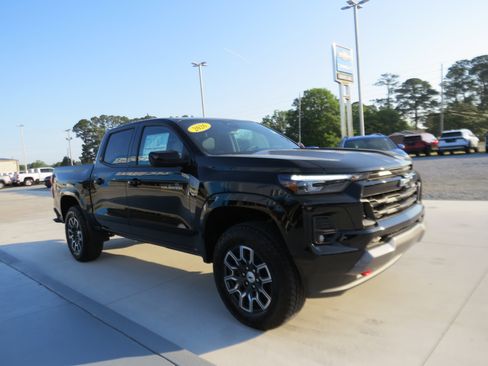 New 2026 Chevrolet Colorado Z71 w/ Z71 Convenience Package 2 AWD/4WD image 7