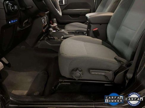 Used 2025 Jeep Wrangler Unlimited Sahara w/ Safety Group image 58