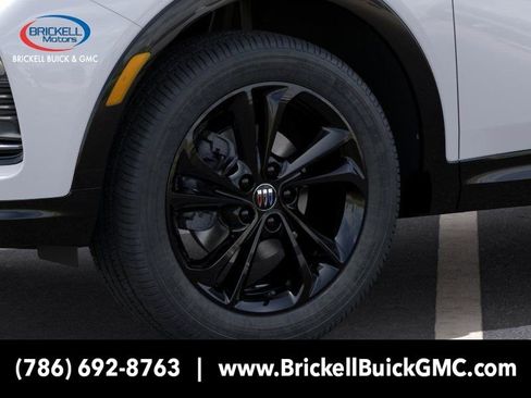 New 2026 Buick Envista Sport Touring FWD image 9