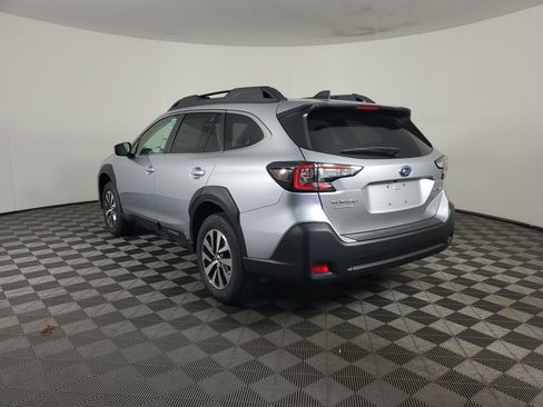 New 2025 Subaru Outback Premium image 6