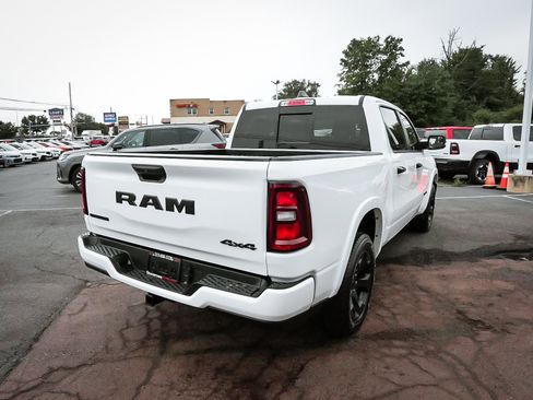 Used 2025 RAM 1500 Big Horn AWD/4WD image 6