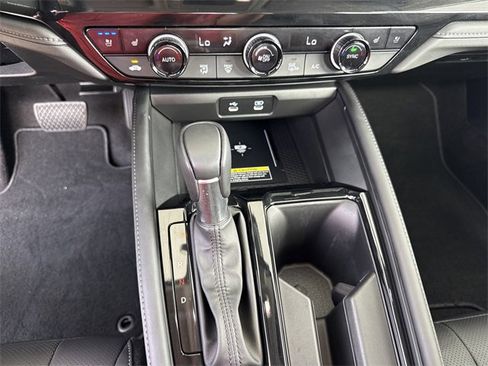 Certified 2025 Honda Accord Touring image 25